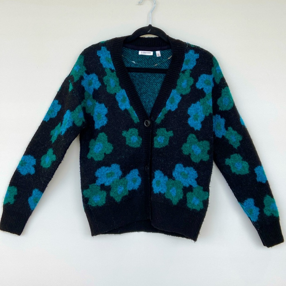 Cozy, Floral Sweater